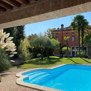 *** Hotel Dama Estense Italie