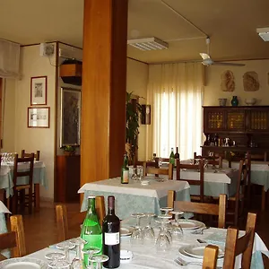 ** Hotel Ristorante Taverna Dalla 