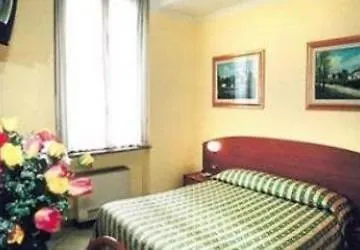 Hotel La Caravella Milánó 2*,