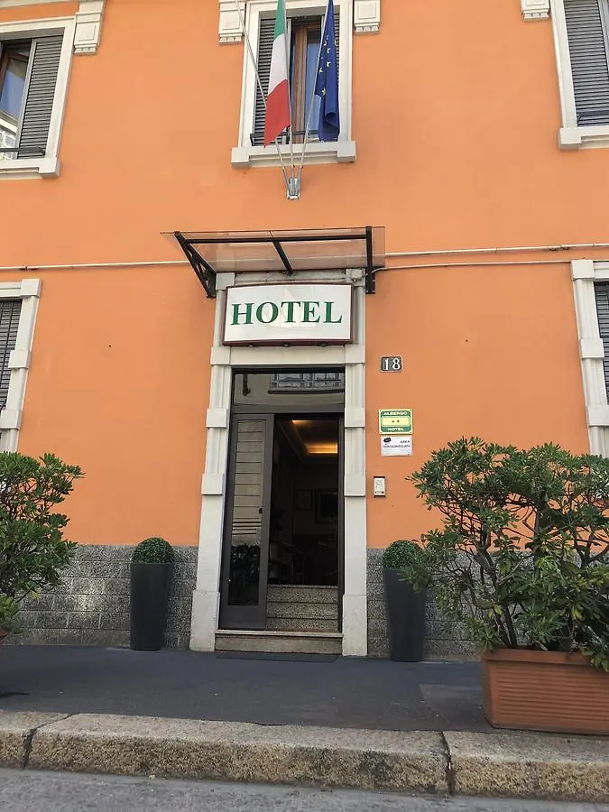 Hotel La Caravella Milan 2*,  Italie